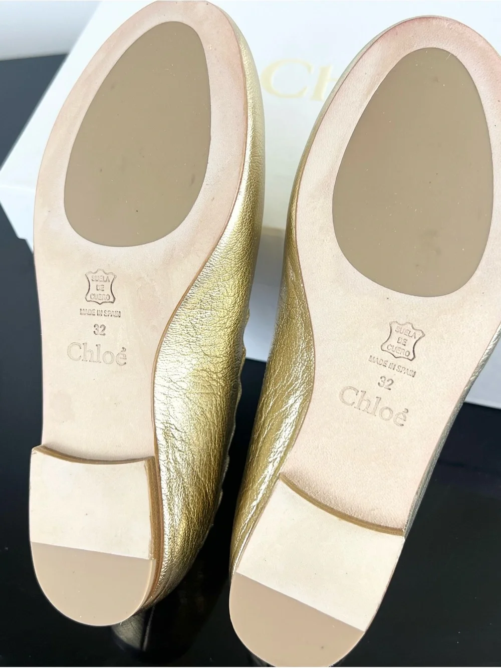 Chloe Kids Girls Lauren Scalloped Leather Ballet Flats, Gold ,32 EU